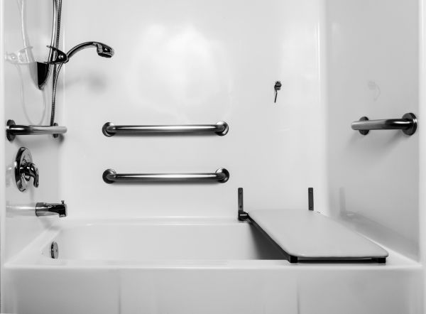 Accessible Tub Installation in Canal Winchester